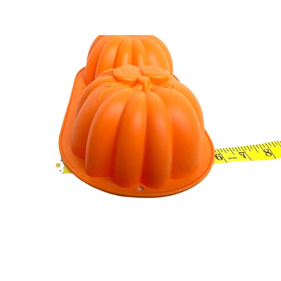 Pumpkin Silicone 3D Pumpkin Cake Pans Baking Molds 2 pc Halloween Thanksgiving - Picture 5 of 7